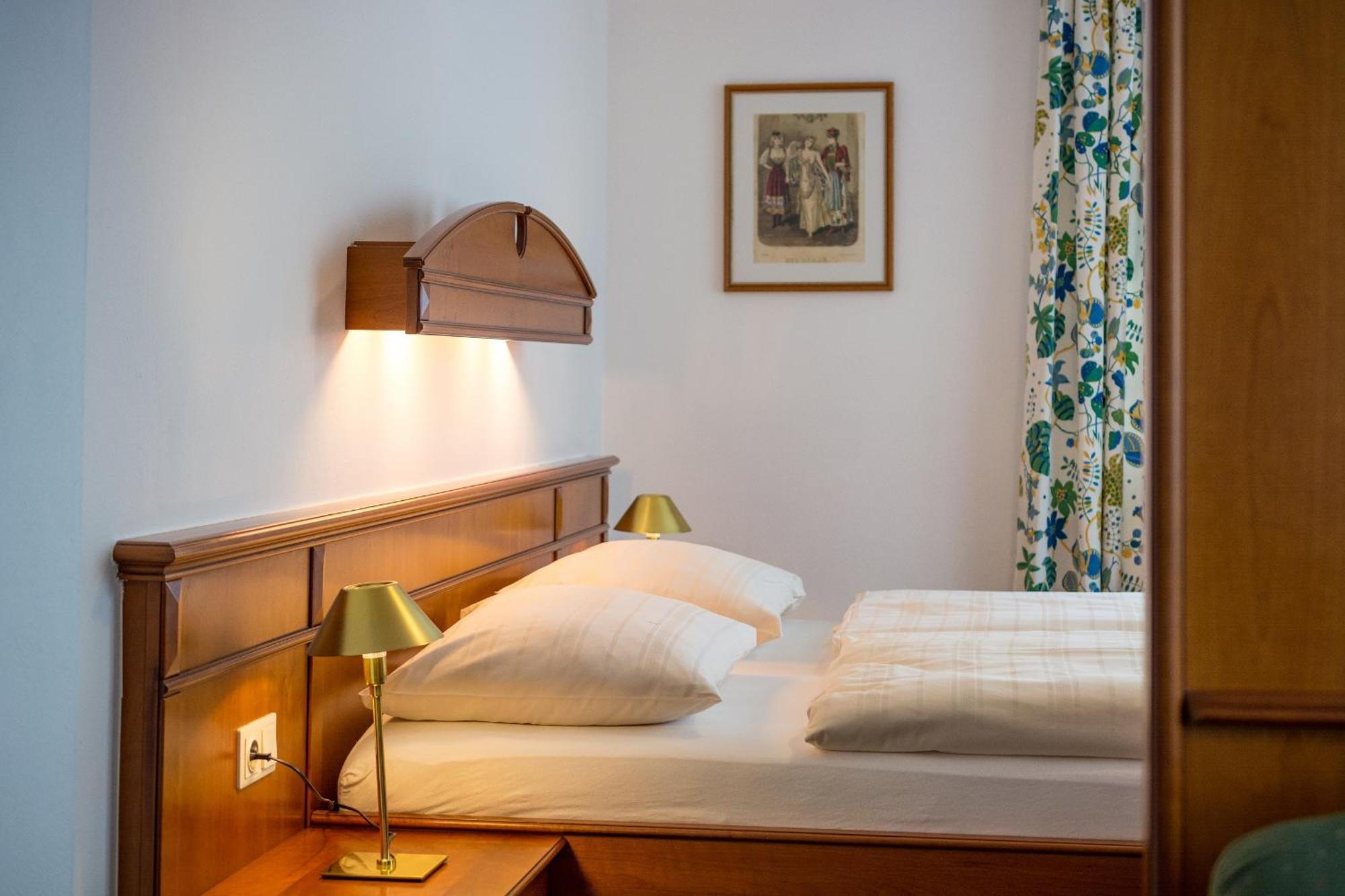 Landhotel Post Ebensee Am Traunsee ***S 外观 照片