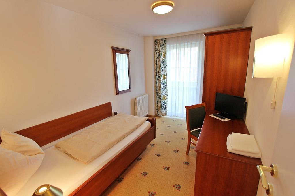 Landhotel Post Ebensee Am Traunsee ***S 外观 照片